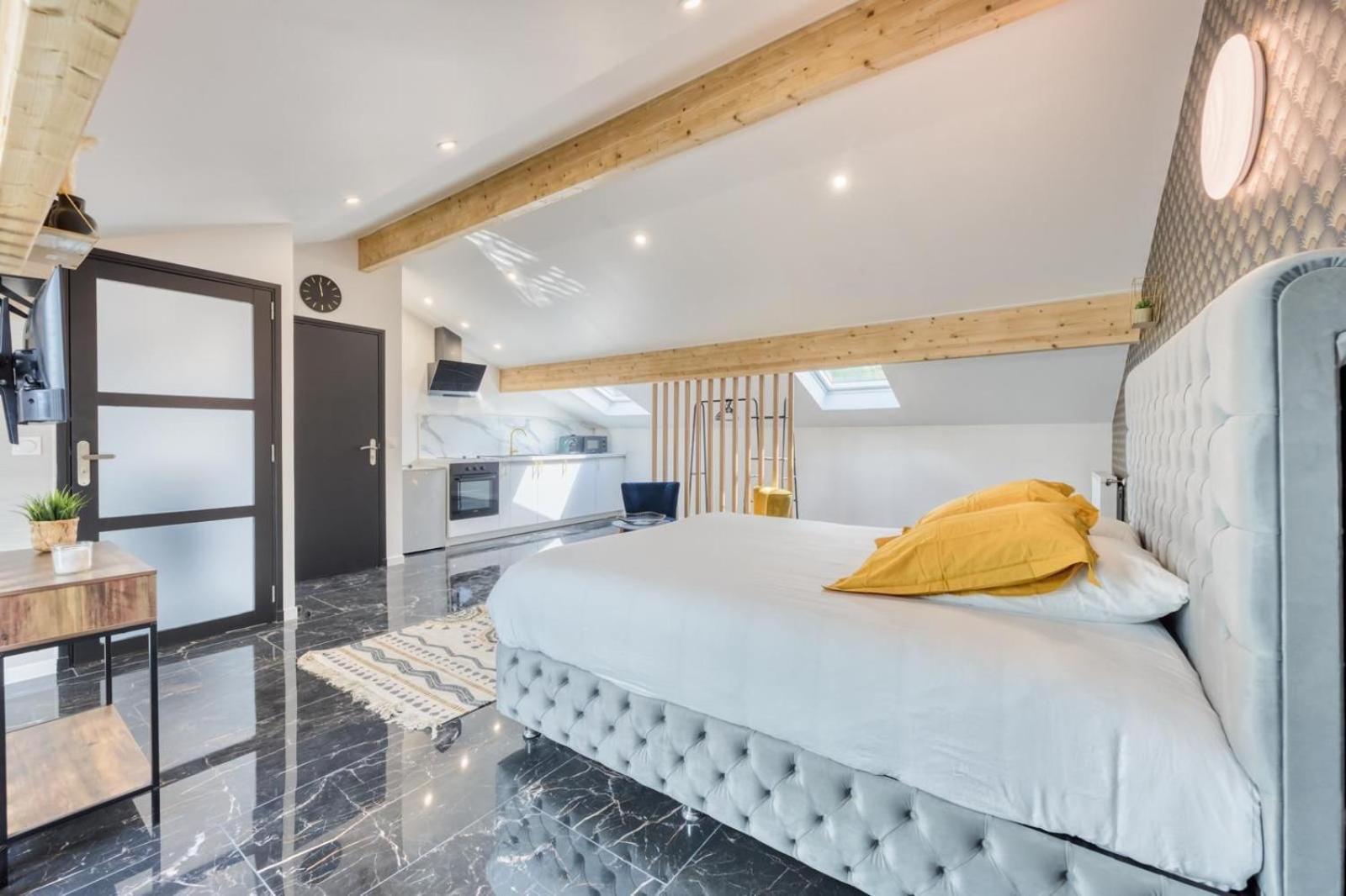 Studio 1 Coubron Exterior foto